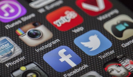 Nieuw onderzoek wijst uit: sociale media maken jongeren helemaal niet ongelukkig